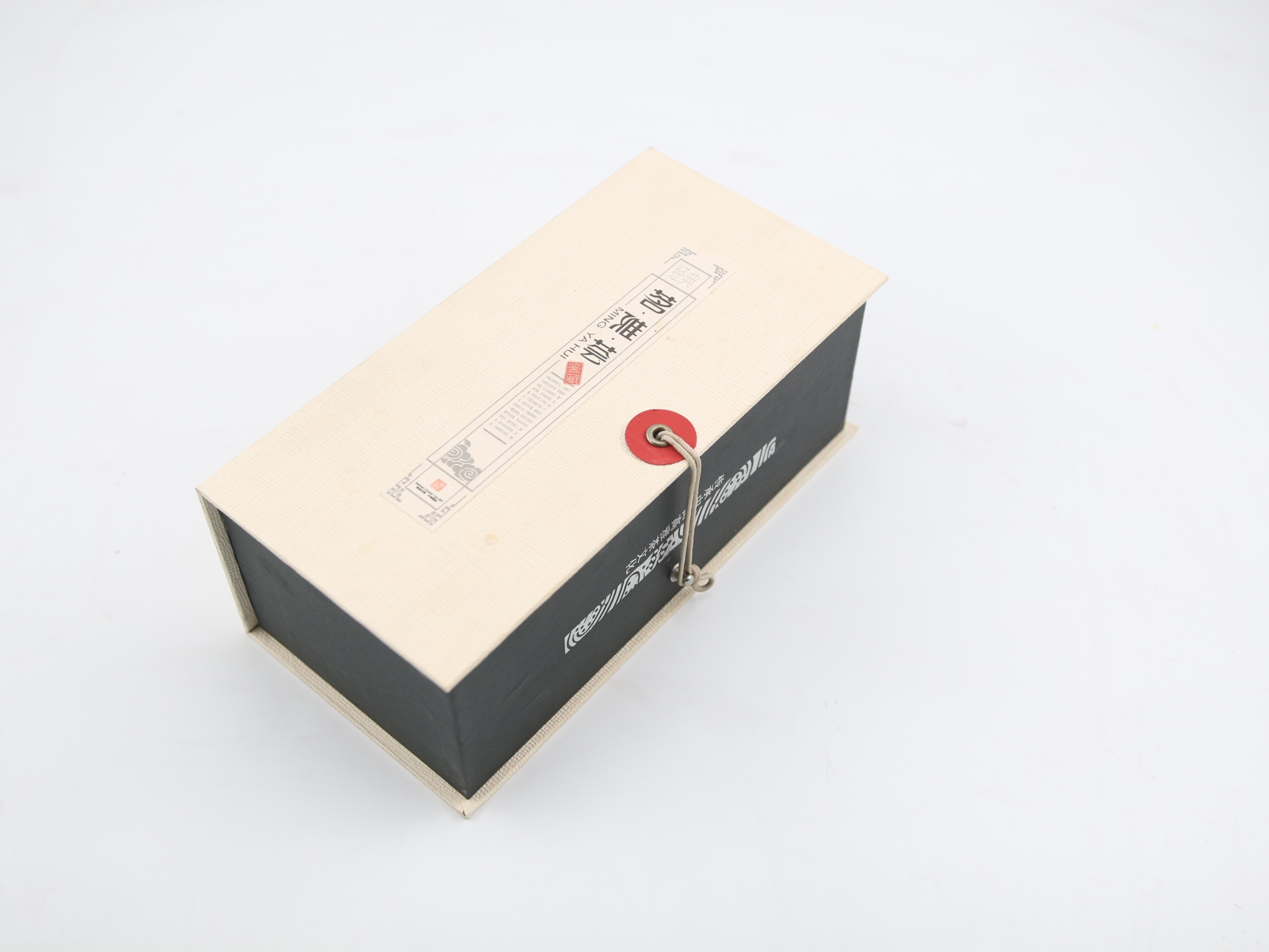 茶葉禮盒定制為什么首選紙質(zhì)包裝？